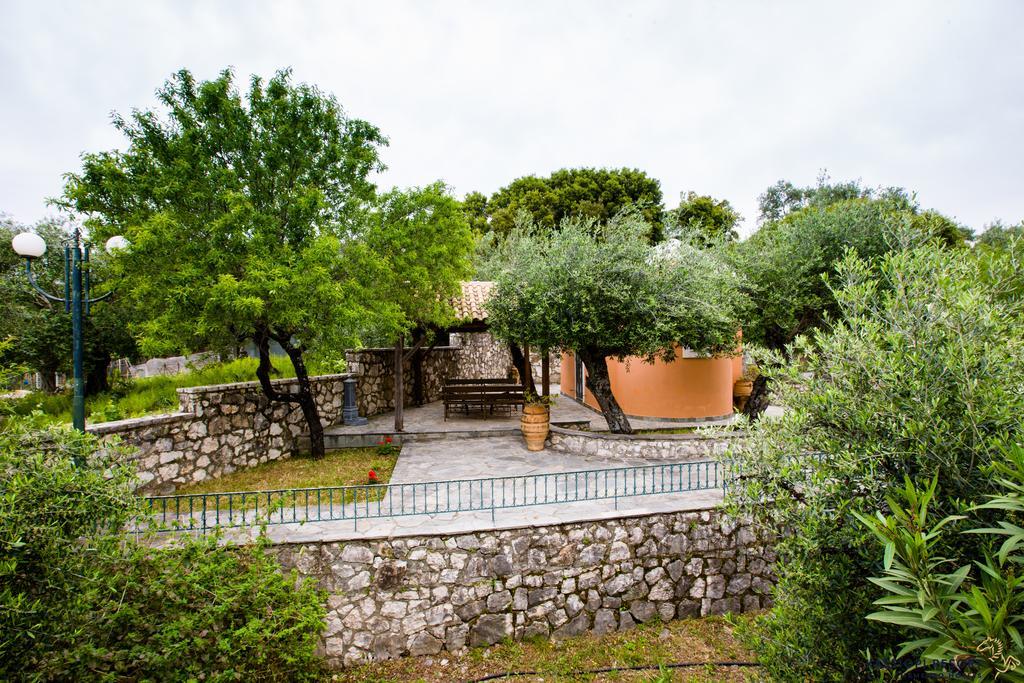 Memento Resort Kassiopi Dış mekan fotoğraf