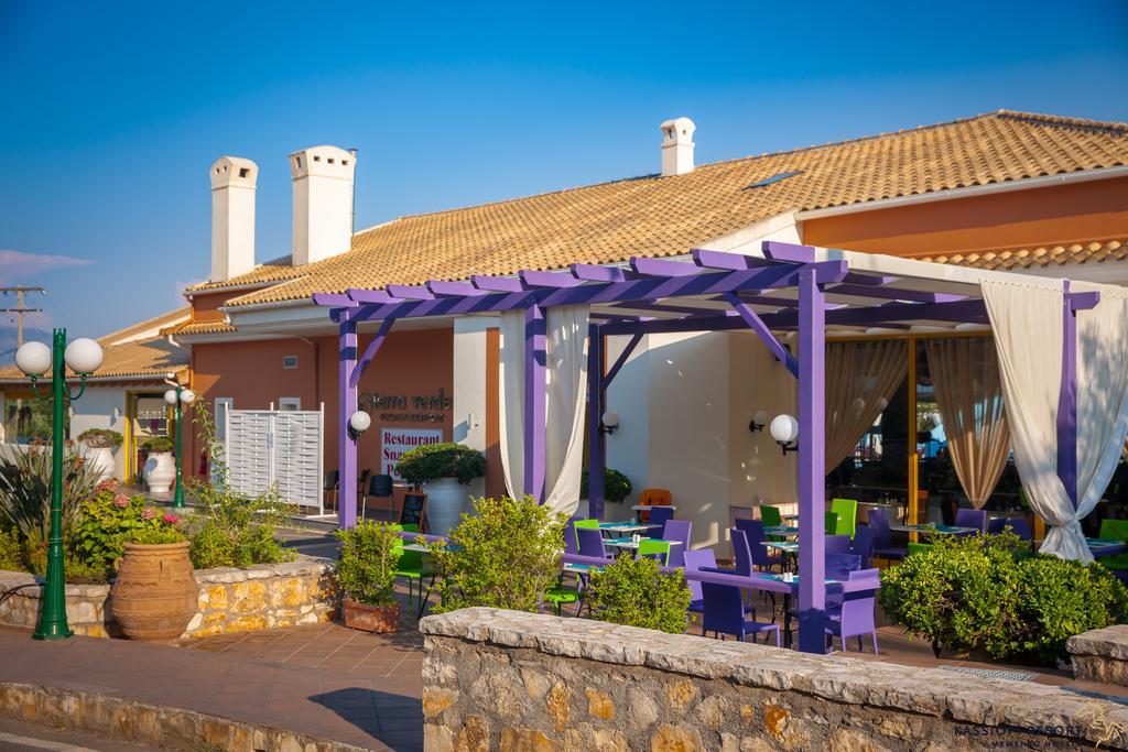 Memento Resort Kassiopi Dış mekan fotoğraf