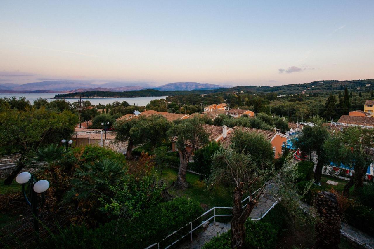 Memento Resort Kassiopi Dış mekan fotoğraf